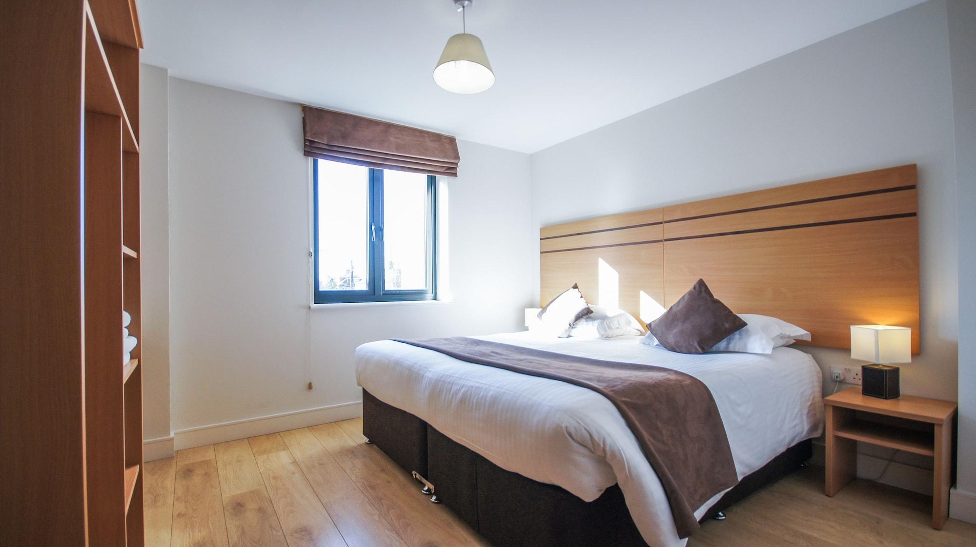 Crompton House apartamentos Edgware Exterior foto